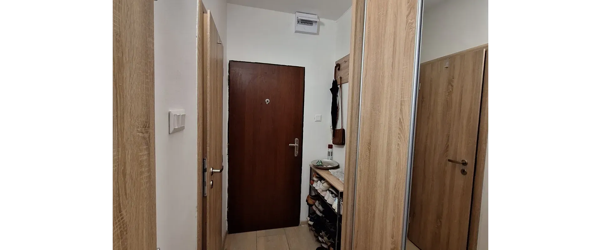 Moderný 2 -izbový byt po kompletnej rekonštrukcii - Bratislava II