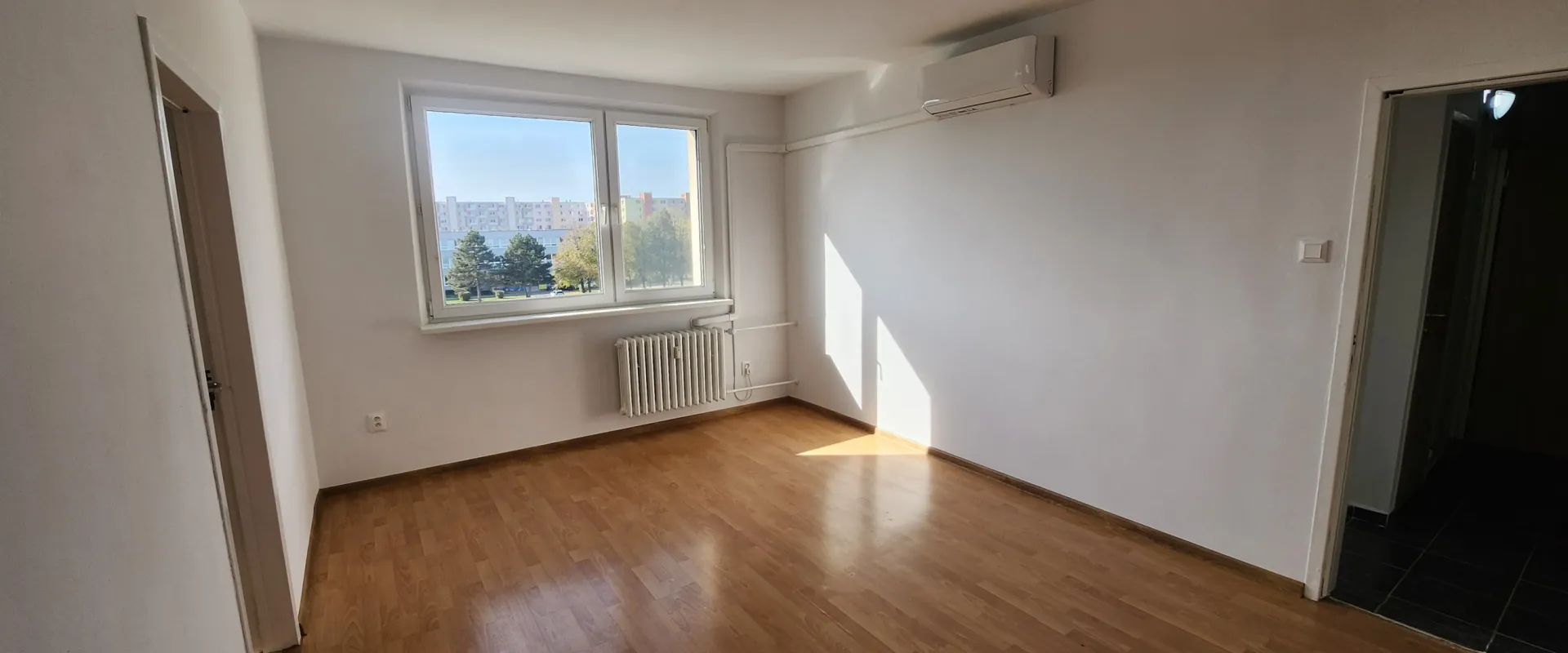 2-izbový byt s klimatizáciou, Bratislava II