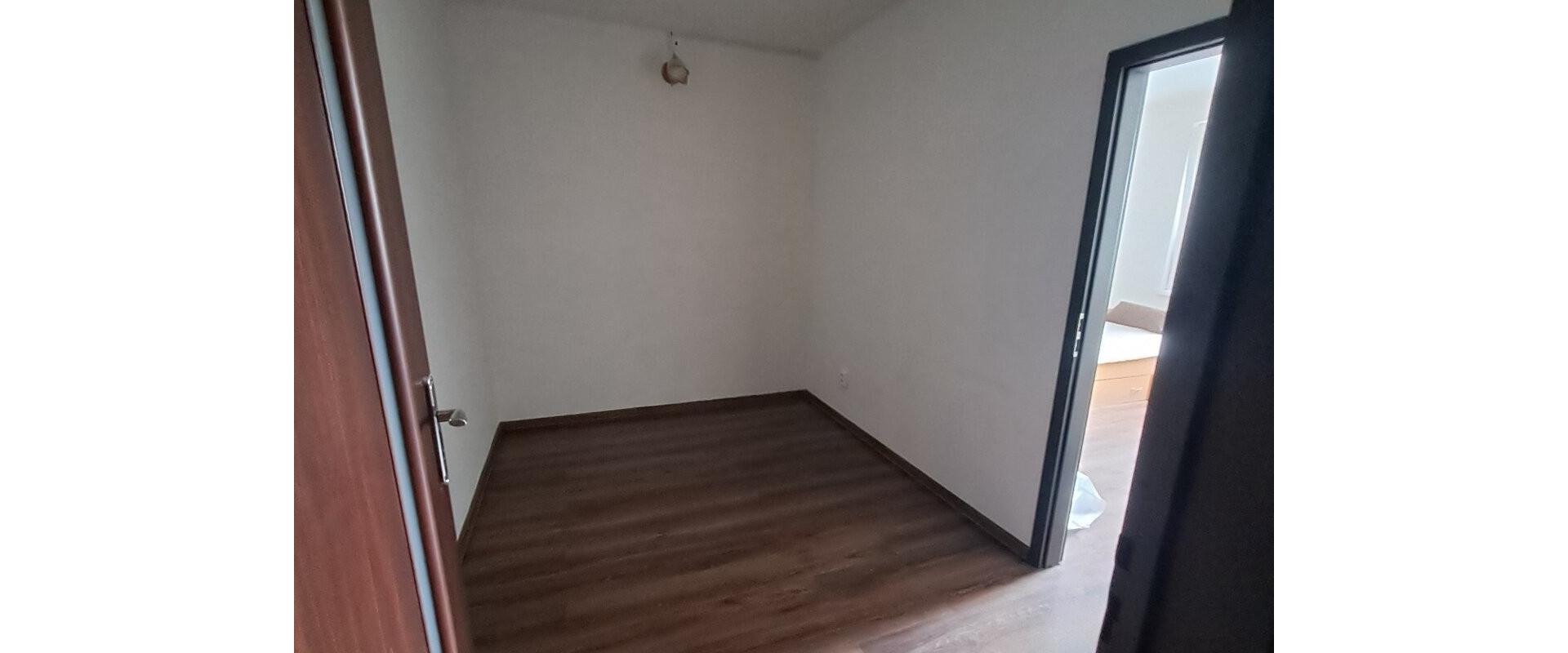 Prenajom 3,5izbovy byt Zlaté Moravce