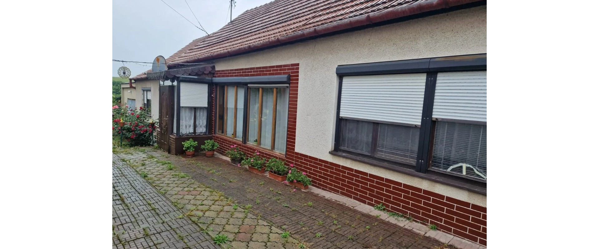 Na predaj 3,5 izbový rodinný dom Veľké Zálužie.