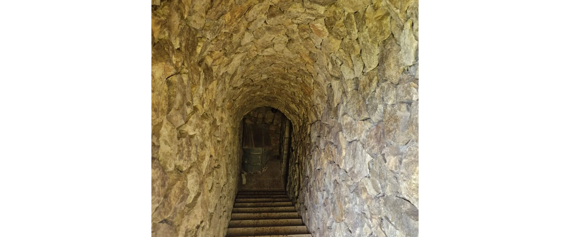 Na predaj 3,5 izbový rodinný dom Veľké Zálužie.