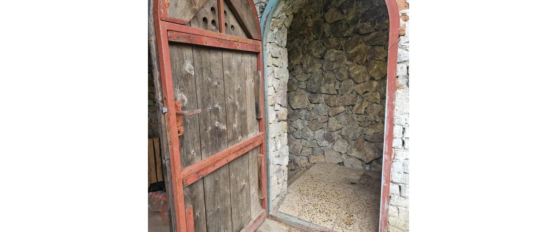 Na predaj 3,5 izbový rodinný dom Veľké Zálužie.