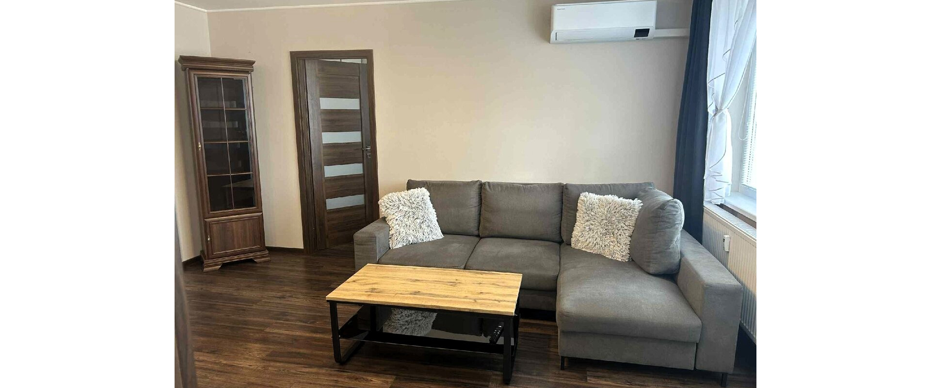 Na prenájom 3-izbový kompletne zrekonštruovaný byt na Sídlisku 2A, ul. Puškinova v Humennom.