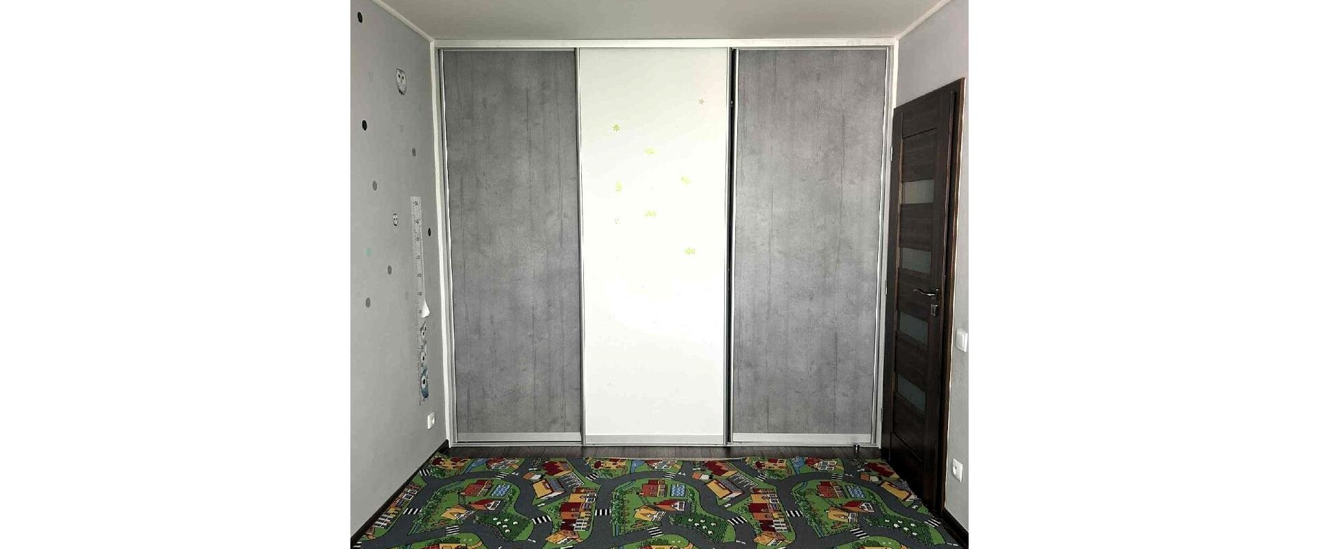 Na prenájom 3-izbový kompletne zrekonštruovaný byt na Sídlisku 2A, ul. Puškinova v Humennom.