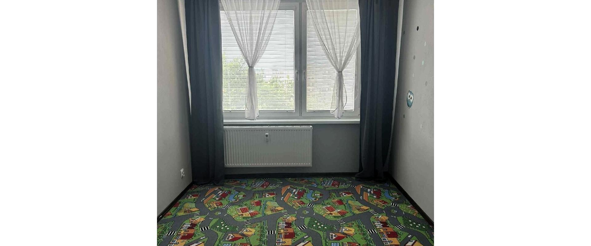 Na prenájom 3-izbový kompletne zrekonštruovaný byt na Sídlisku 2A, ul. Puškinova v Humennom.