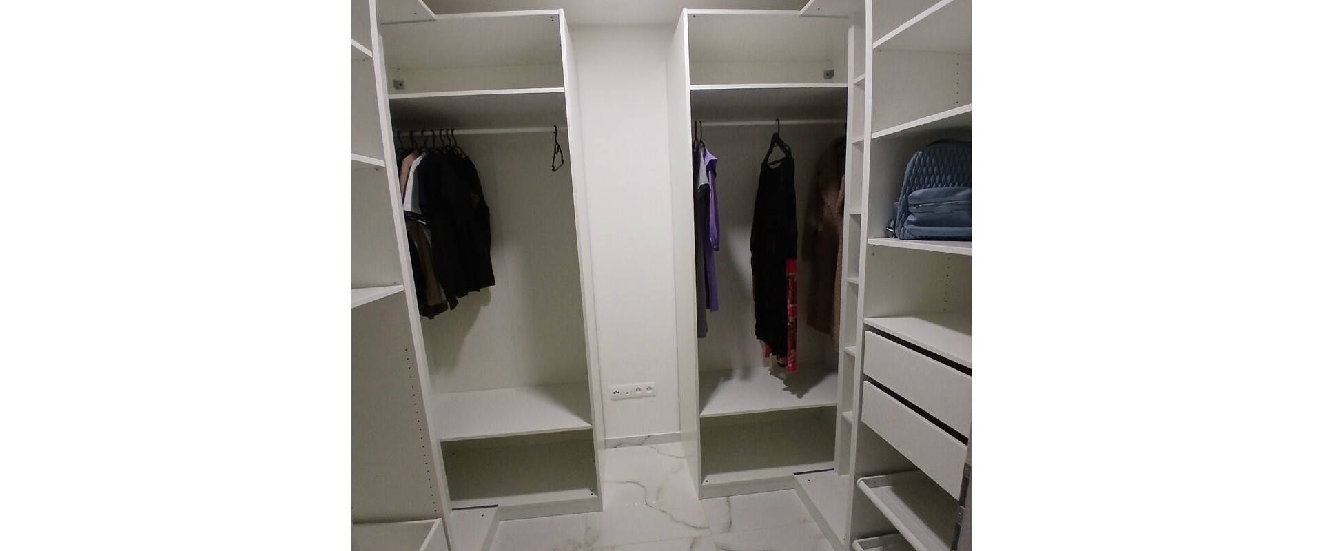 Moderný átriový rodinný dom v Beladiciach – novostavba