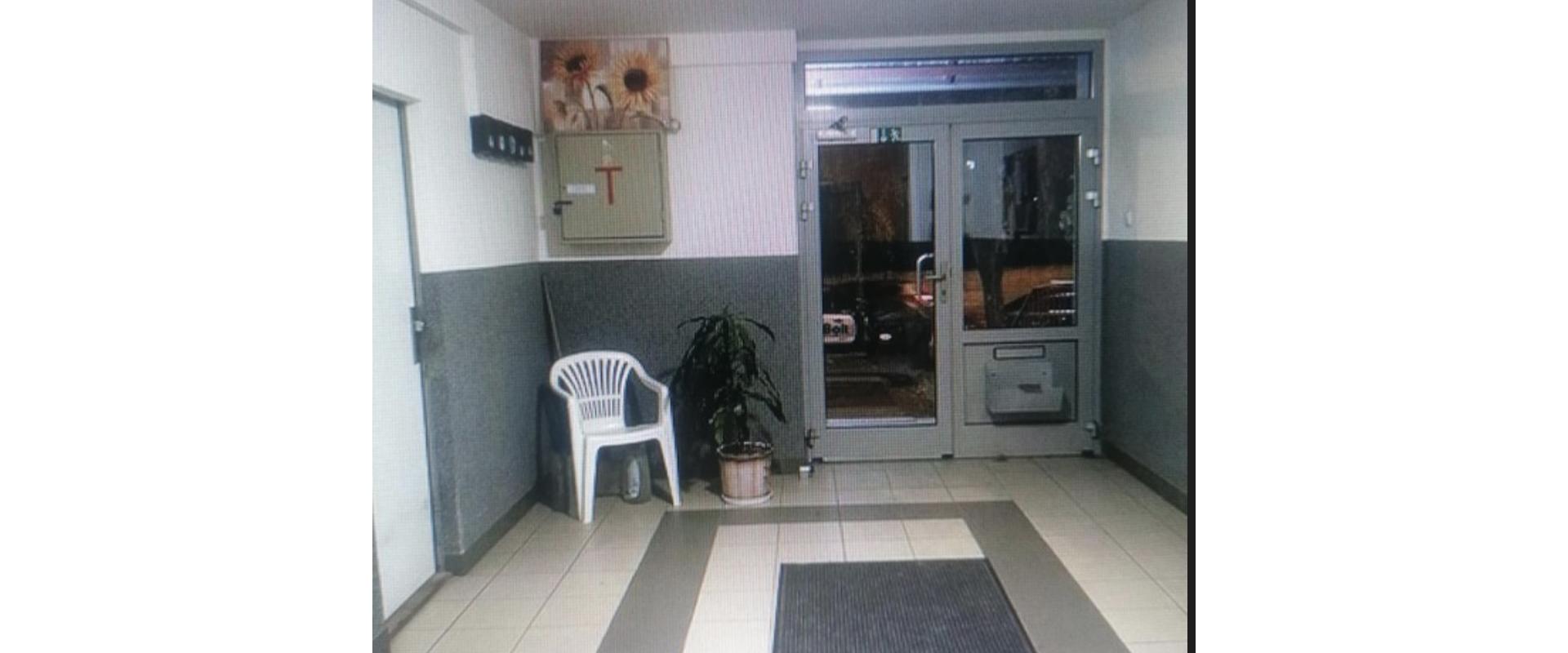 INVESTIČNÁ PRÍLEŽITOSŤ: Ponúkame na predaj priestranný 2-izbový byt - Petržalka - Dvory