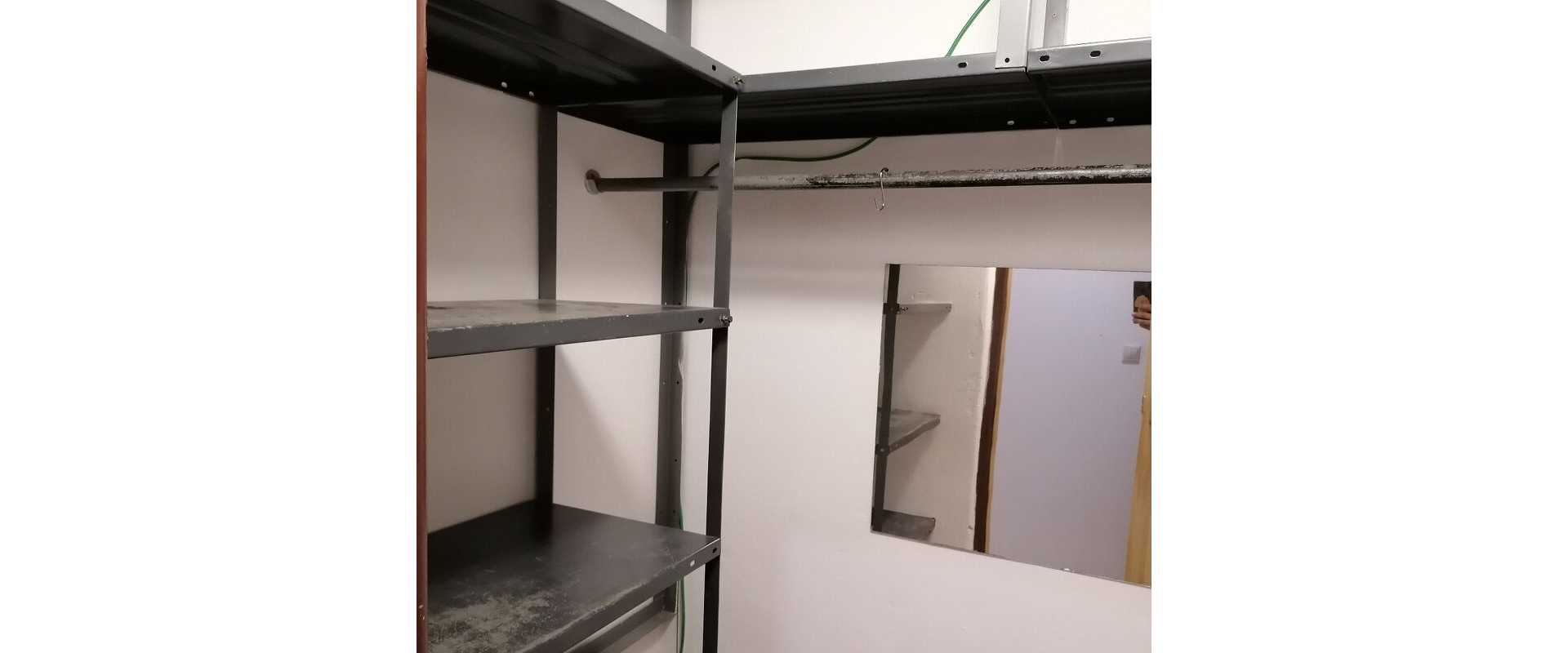 Prenájom: Priestranný 2-izbový Byt (prerobený na 3 izby) s Balkónom na Okružnej