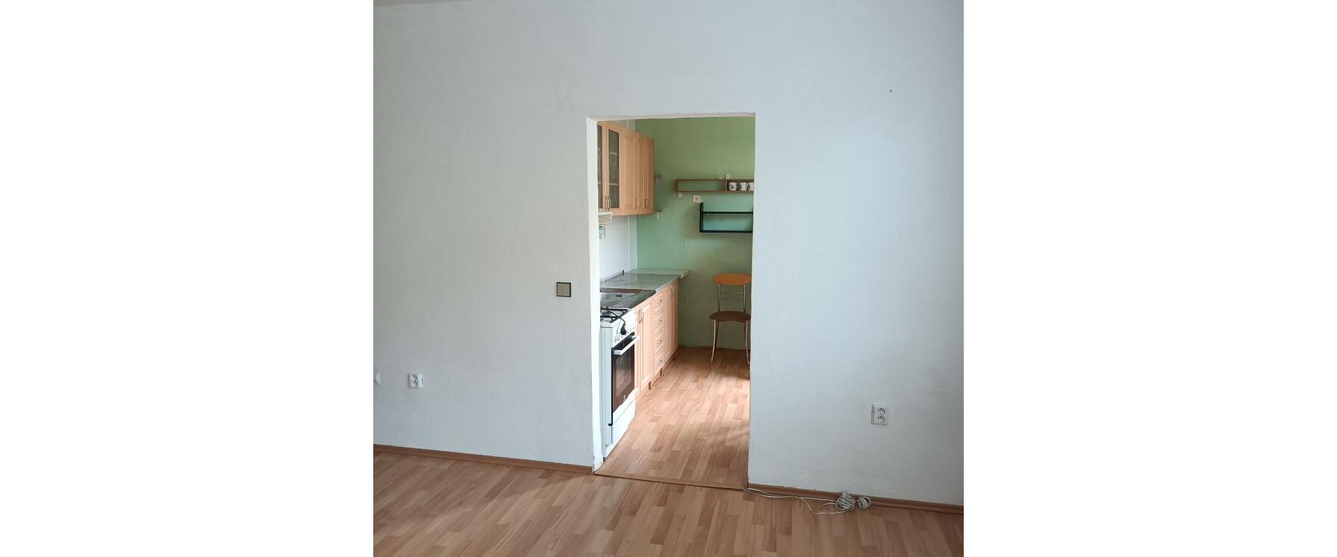 1- izbový byt Kanianka, Školská ulica