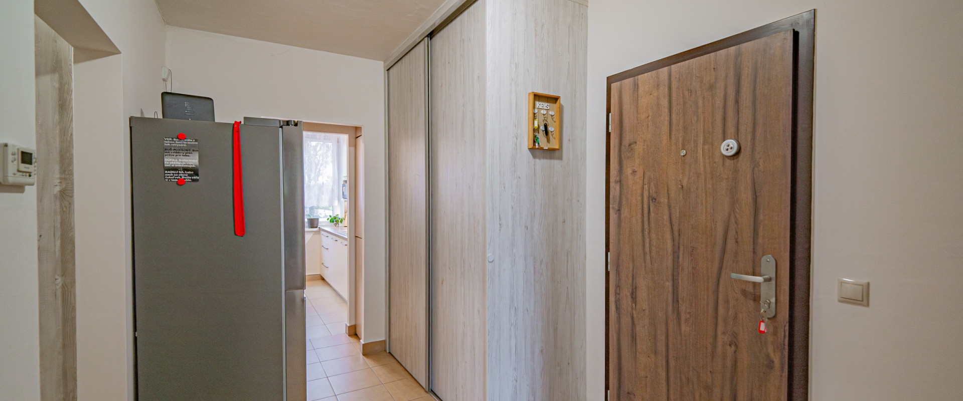 SKVELÁ PRÍLEŽITOSŤ! Na predaj krásny 3i byt so záhradkou.