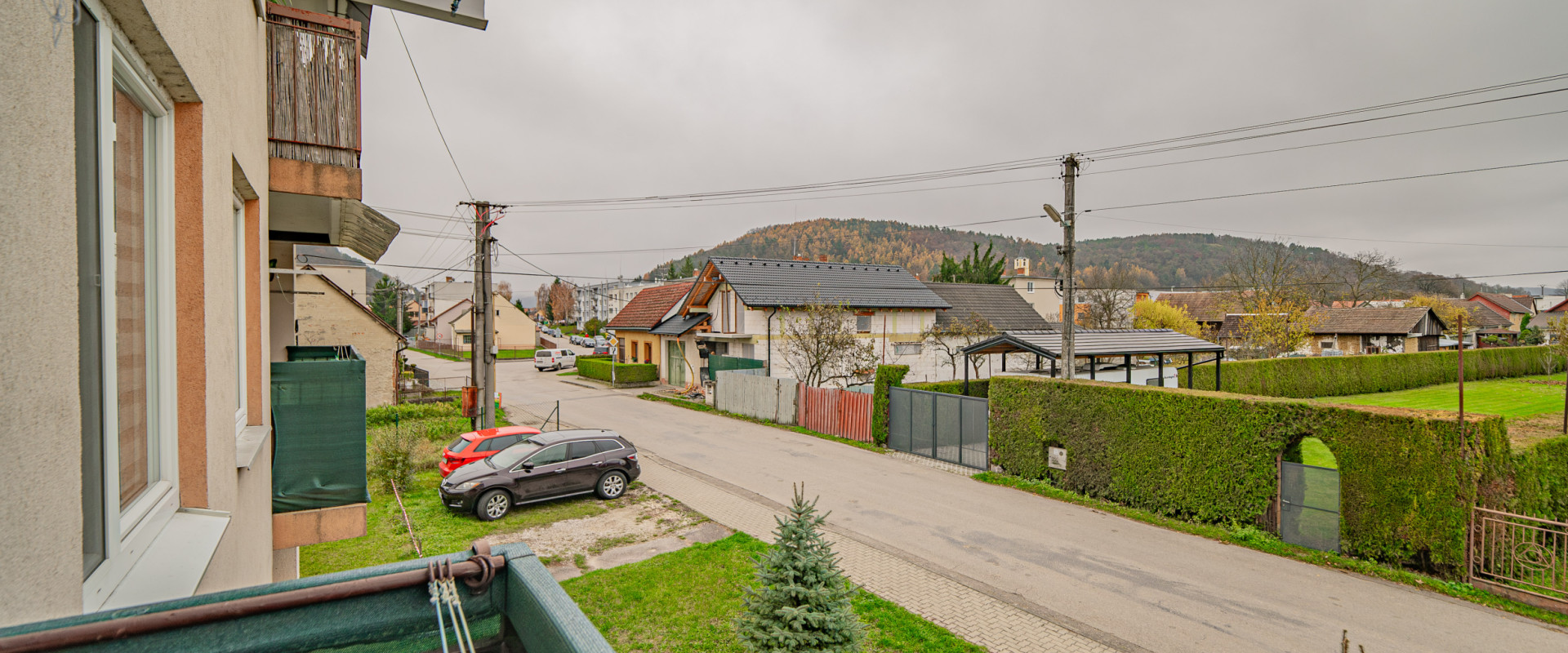 SKVELÁ PRÍLEŽITOSŤ! Na predaj krásny 3i byt so záhradkou.