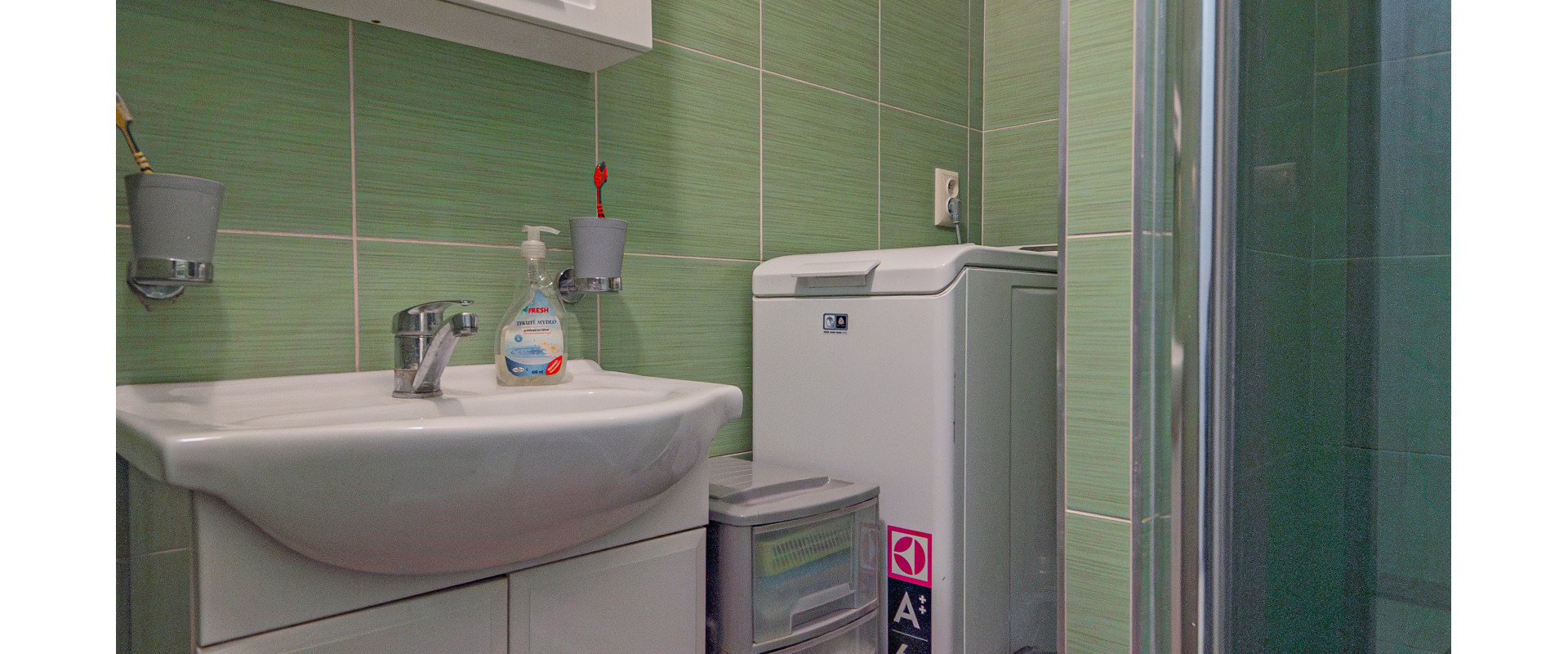 SKVELÁ PRÍLEŽITOSŤ! Na predaj krásny 3i byt so záhradkou.