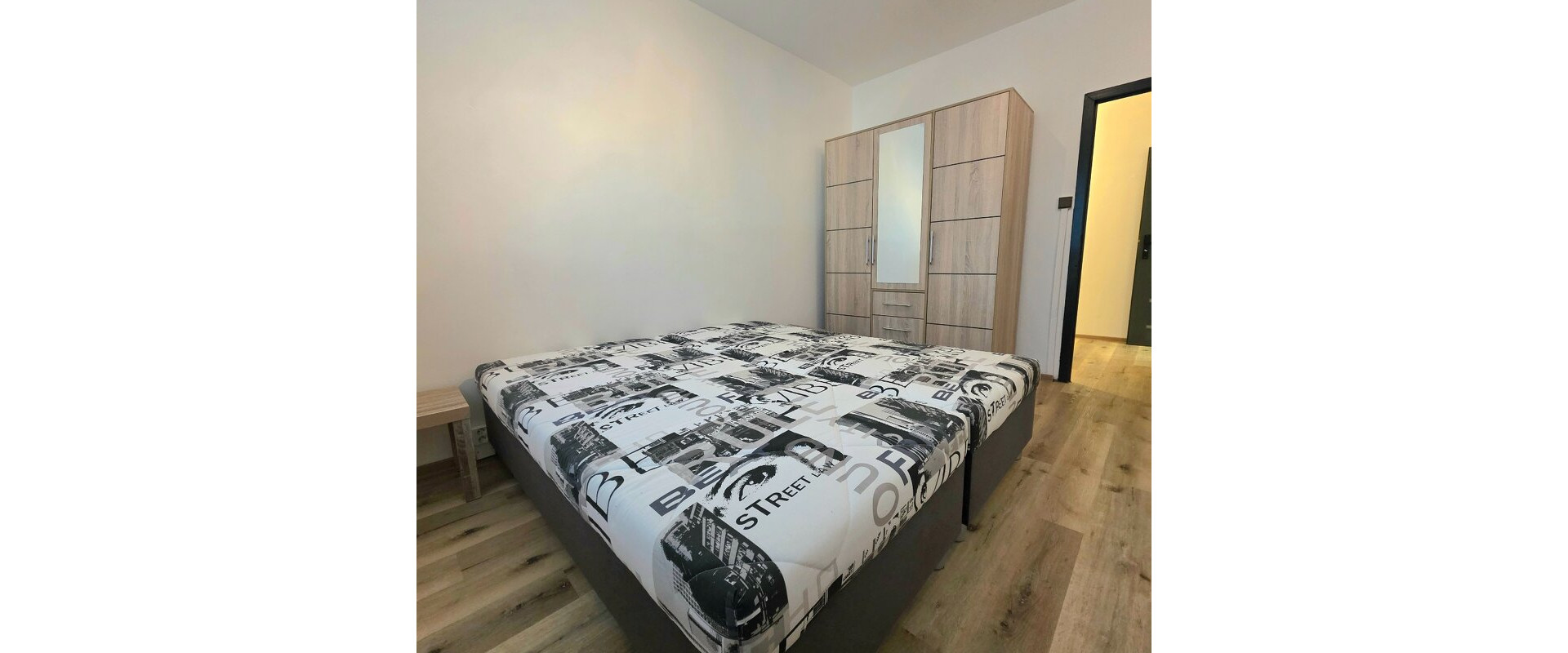 PRENAJATÝ!Na prenájom 2-izbovy byt na Klokočine zariadený