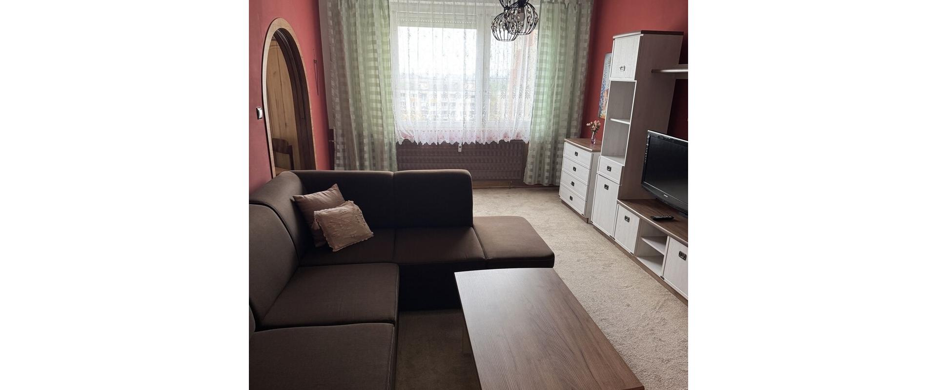 Prenájom 3-izbového bytu – Trnava, Družba