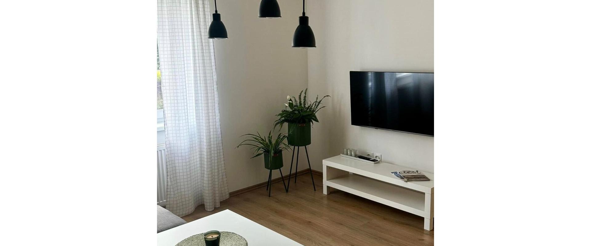 Na prenájom 2-izbovy krásny byt s rezidenčným parkovaním