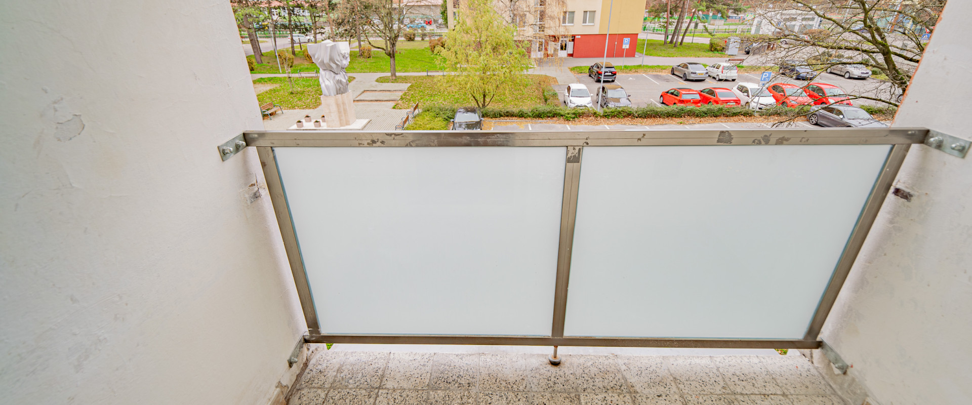 Na predaj 2 izbový byt v  skvelej lokalite =Trenčianske Teplice