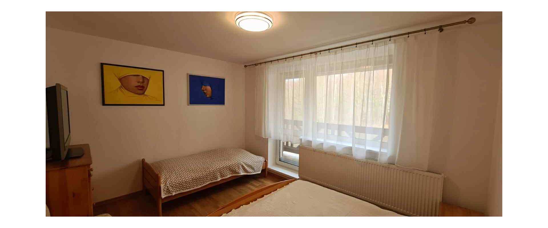 APARTMÁN V TATRÁCH, 67M2, TERASA, VEĽKÝ SLAVKOV