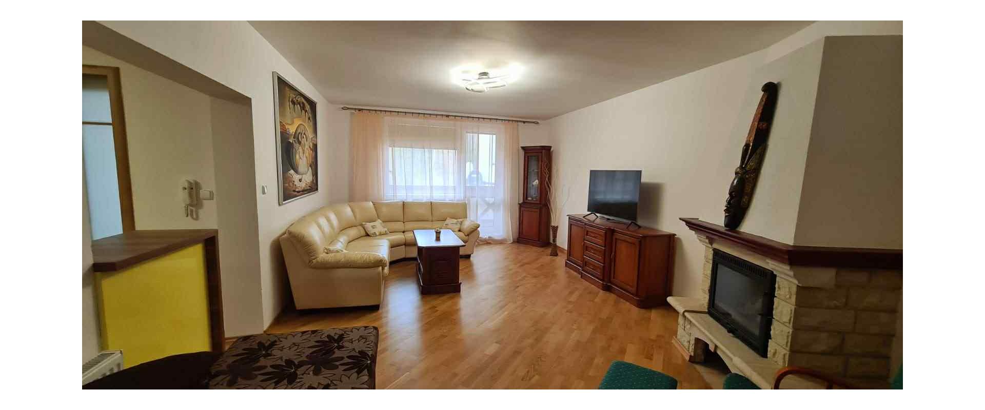APARTMÁN V TATRÁCH, 67M2, TERASA, VEĽKÝ SLAVKOV