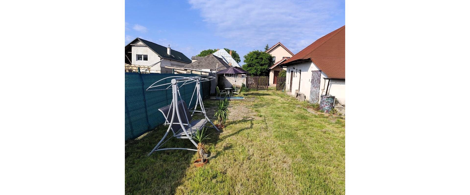 Na predaj rodinný dom s veľkým pozemkom  - 2447 m²  v obci Sečovská Polianka