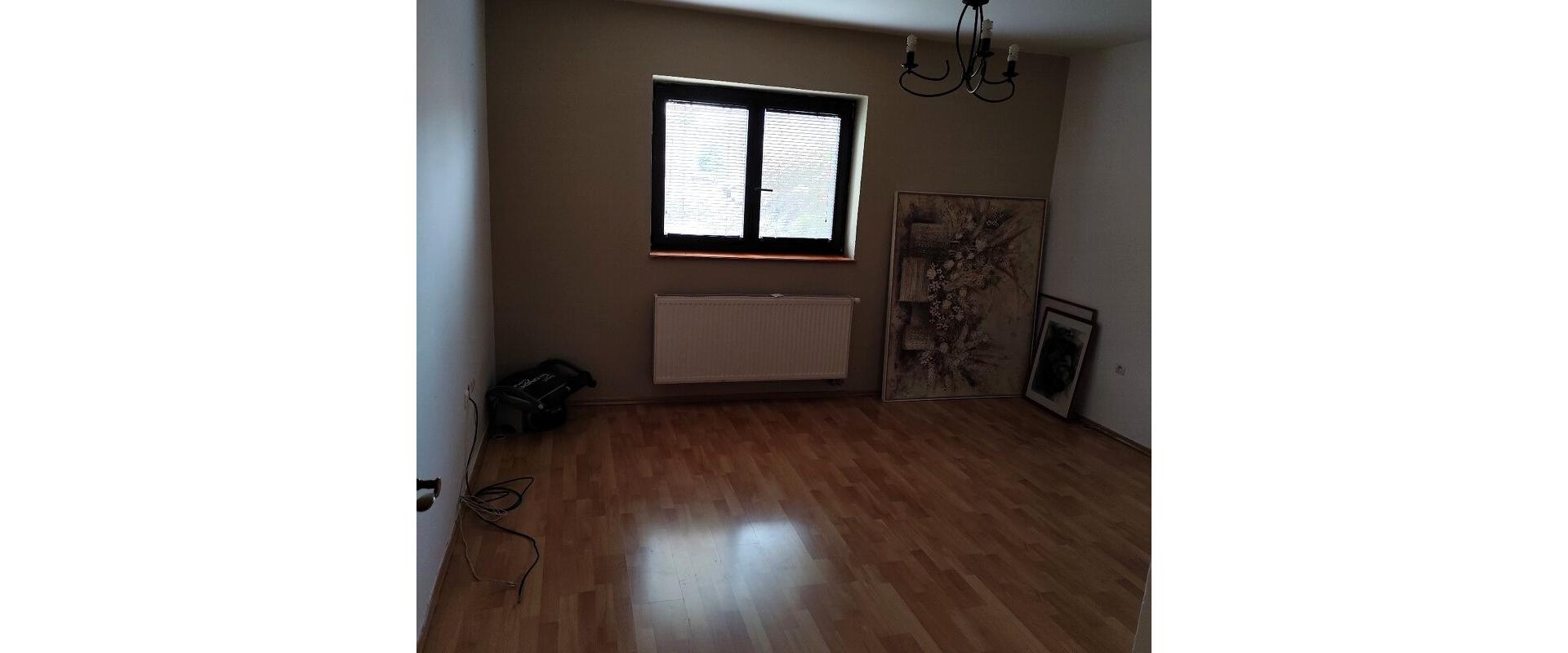 Na predaj rodinný dom s veľkým pozemkom  - 2447 m²  v obci Sečovská Polianka