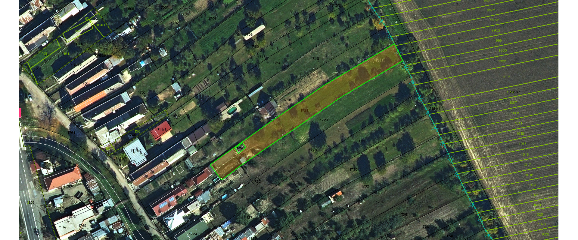 Na predaj rodinný dom s veľkým pozemkom  - 2447 m²  v obci Sečovská Polianka