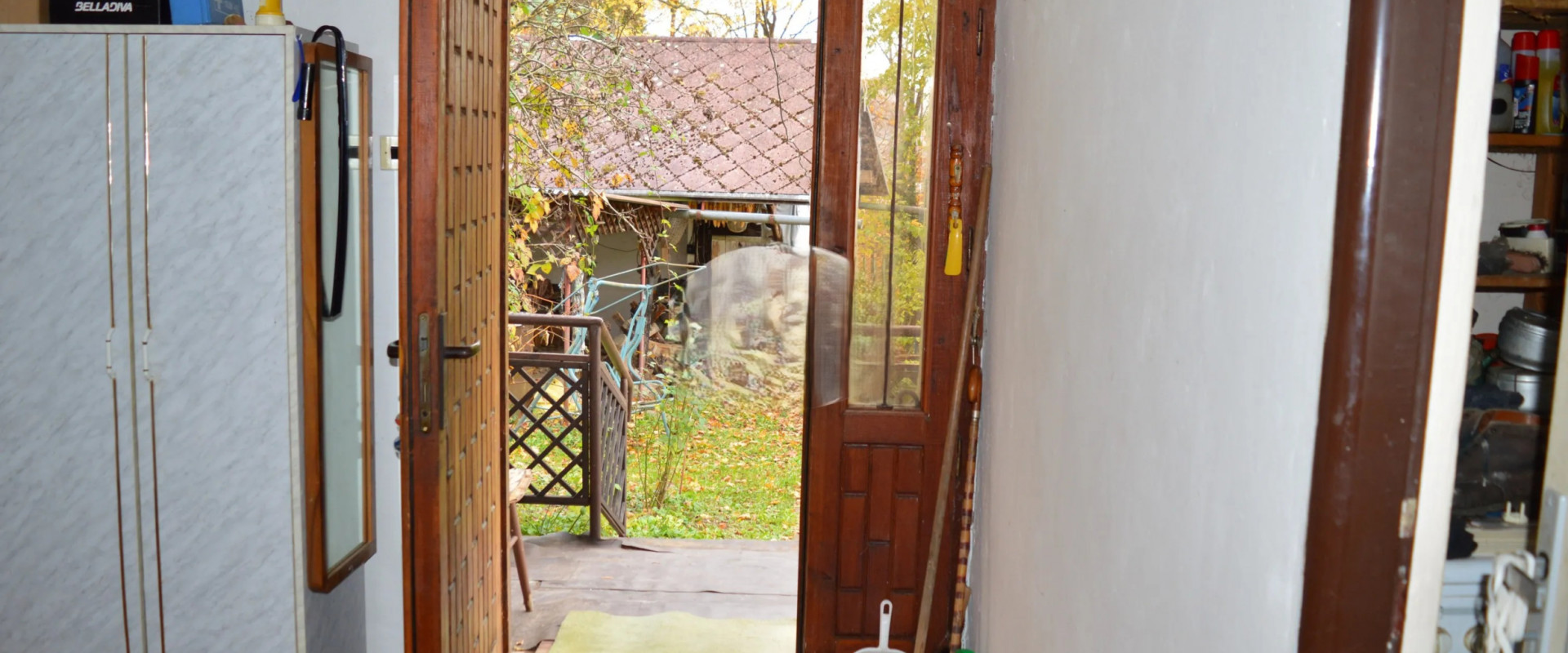 Na predaj rodinný dom na pozemku o rozlohe - 799 m² pri mestskom parku a zámku v Humennom.