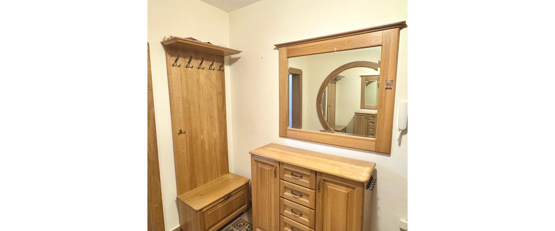 Predaj: Zrekonštruovaný 3-izbový Byt s Balkónom v Pokojnej Časti Humenného!