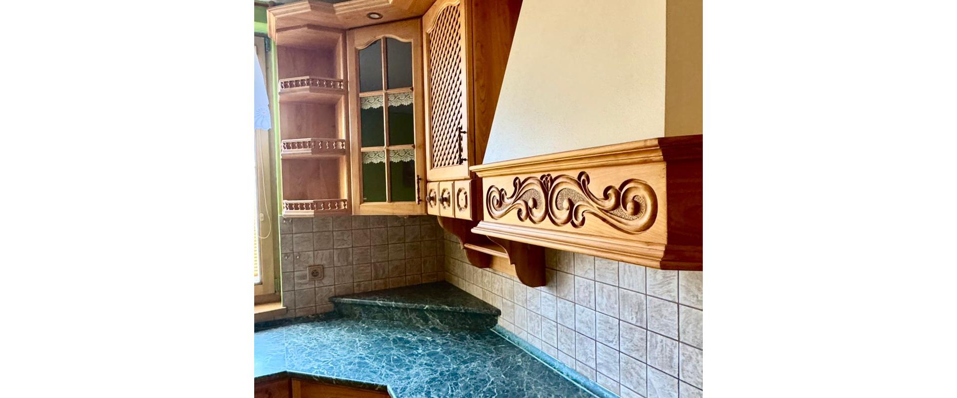 Predaj: Zrekonštruovaný 3-izbový Byt s Balkónom v Pokojnej Časti Humenného!