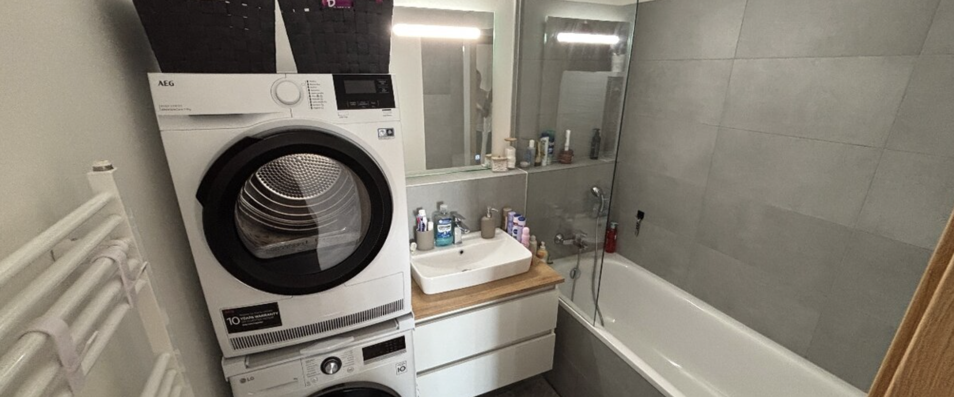 Praktický 3izbový moderný byt s balkónom a s parkovacím miestom - Ružinov, Ivánska cesta