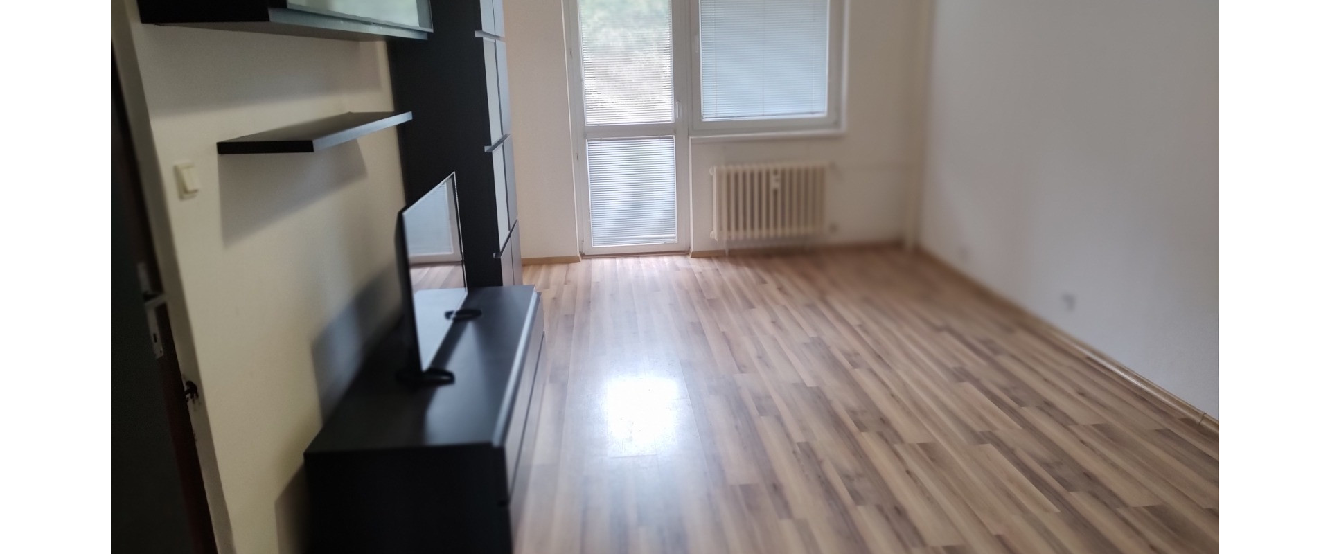 Exkluzívne Prenájom : 3 izbový byt v Trenčíne JUH