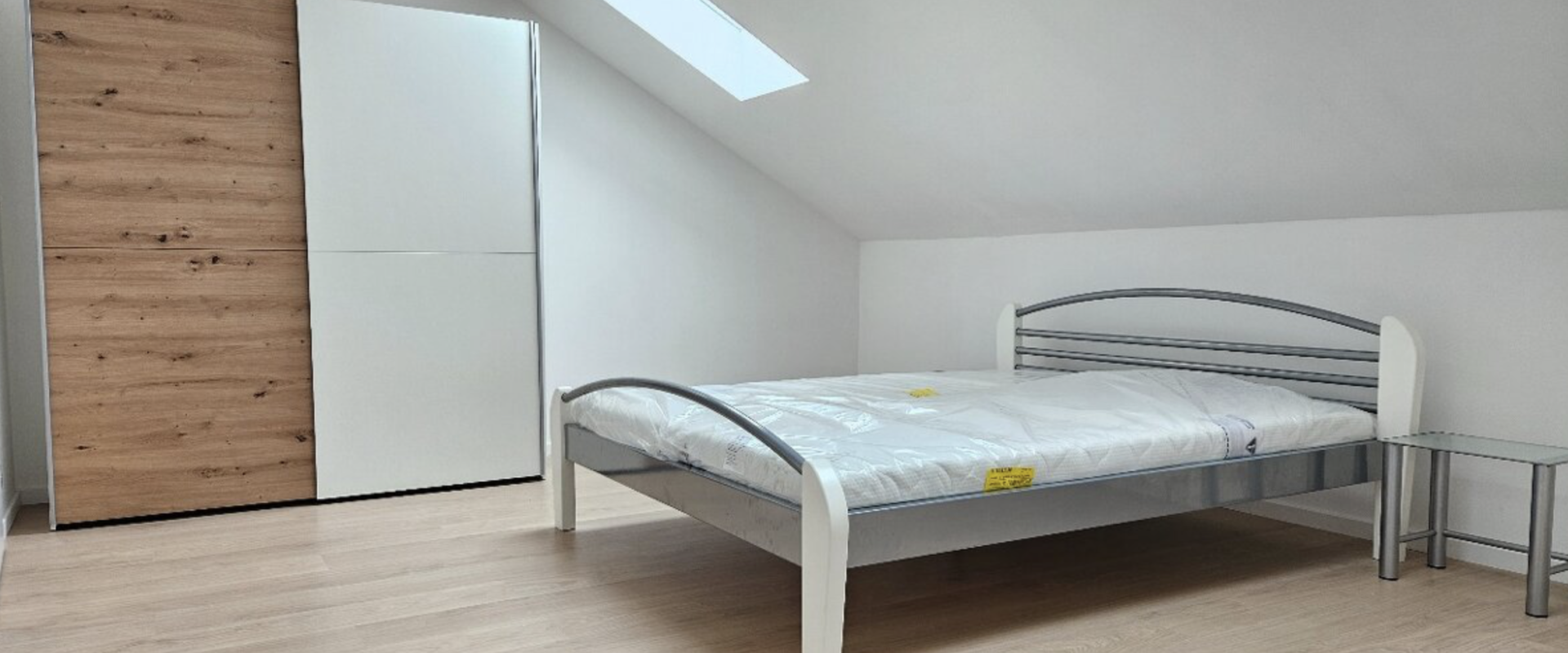 Nikdy neobývaný trojizbový byt na prenájom