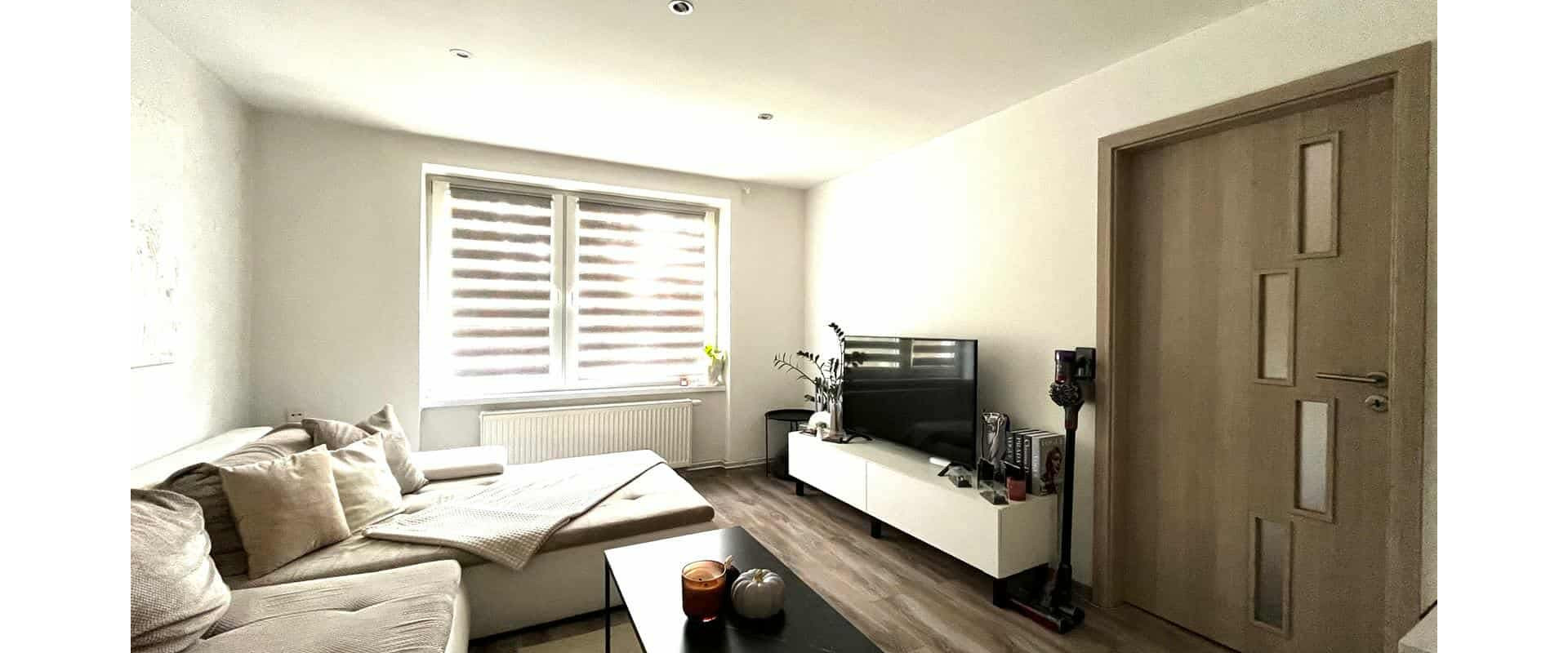 Prenájom: Krásny, Zrekonštruovaný 2-izbový Byt blízko centra!