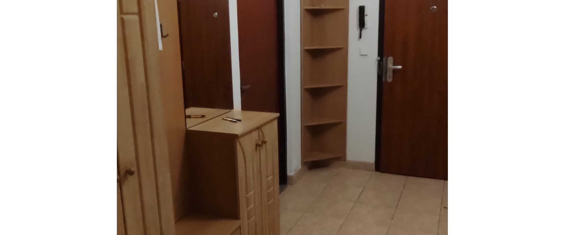 Exkluzívne Prenájom : 3 izbový byt v Trenčíne JUH