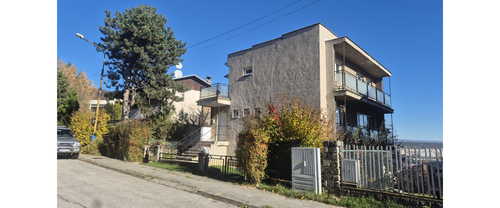 Rodinný dom 250 m2,záhrada 650 m2, Podhradová-Košice