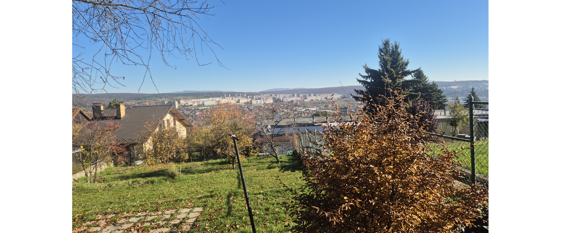 Rodinný dom 250 m2,záhrada 650 m2, Podhradová-Košice