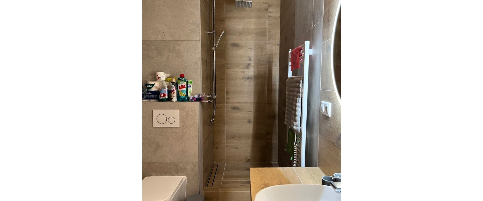 Na prenájom kompletne zrekonštruovaný 2-izbový byt -  64 m²  ul. Matice Slovenskej v Stropkove.