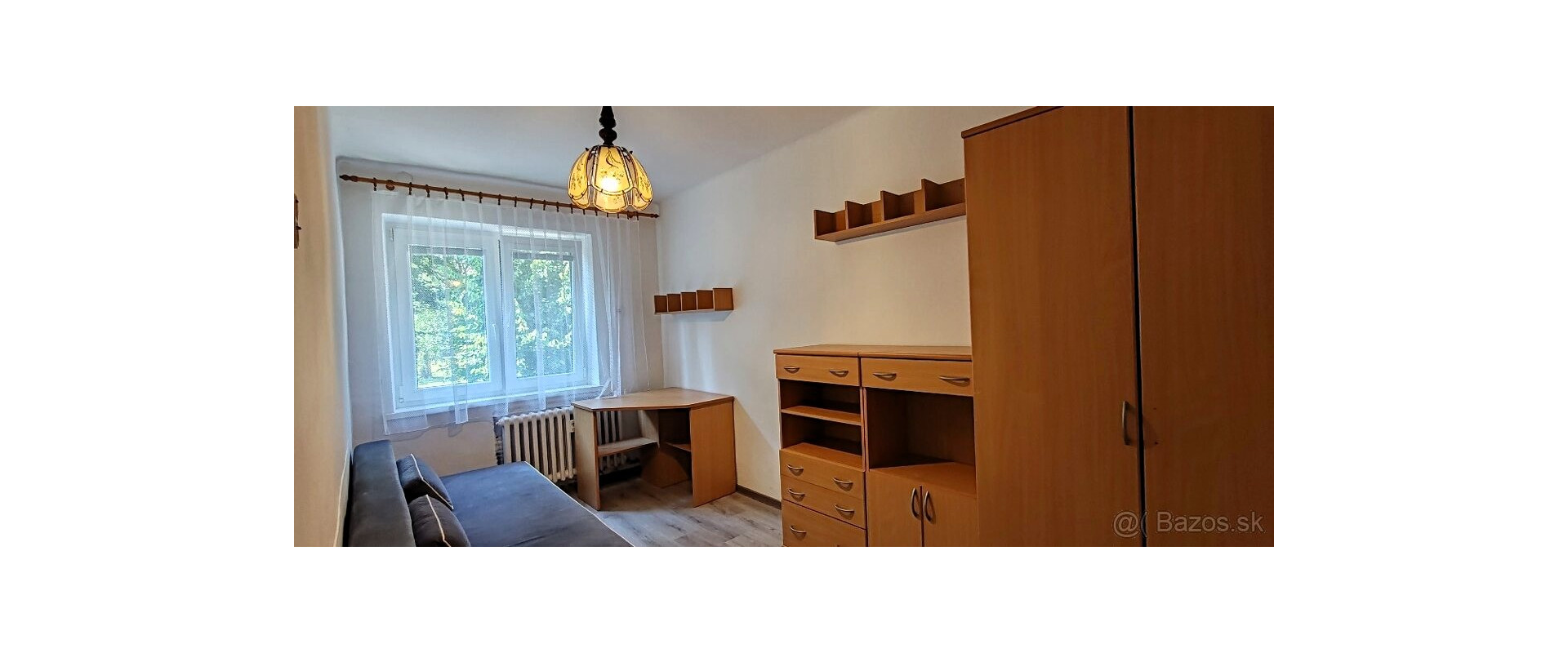 Na prenájom útulný, plne zariadený 3-izbový  - 68 m² byt s pivnicou vo Vranove nad Topľou – TOP lokalita v centre mesta.