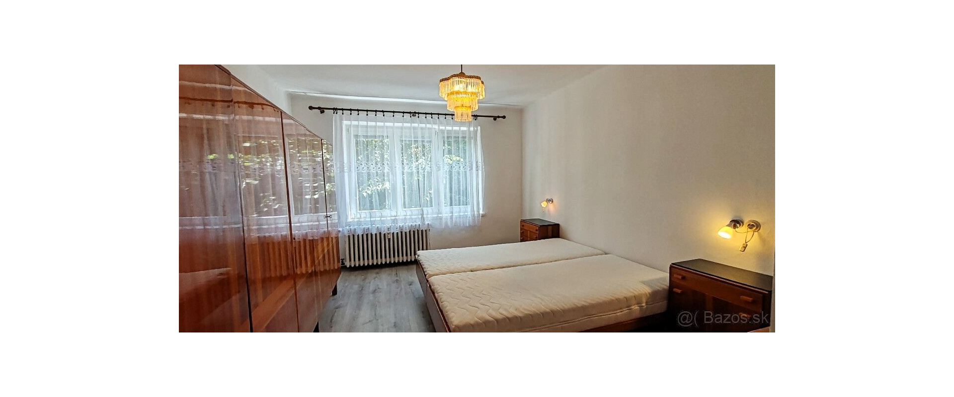 Na prenájom útulný, plne zariadený 3-izbový  - 68 m² byt s pivnicou vo Vranove nad Topľou – TOP lokalita v centre mesta.