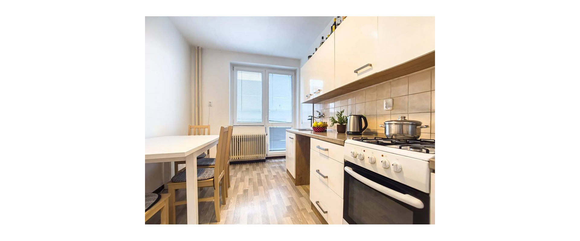 PREDAJ SLNEČNÝ 3-IZB.BYT S LOGGIOU V PETRŽALKE