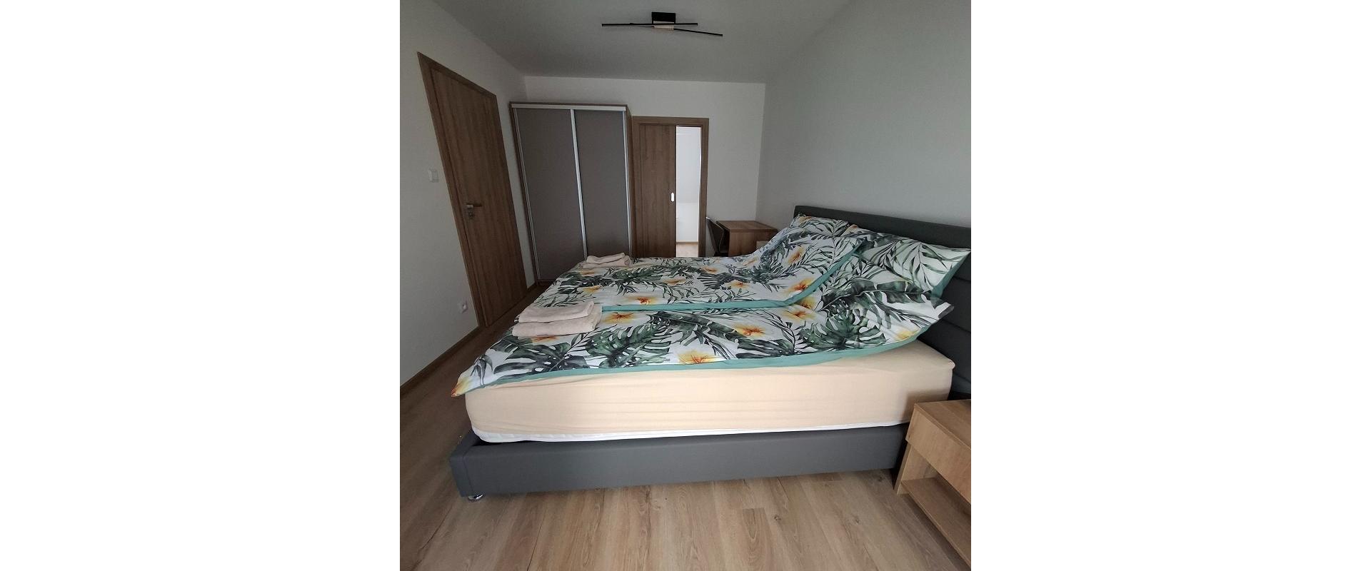 Prenájom zrekonštruovaného 1-izbového bytu