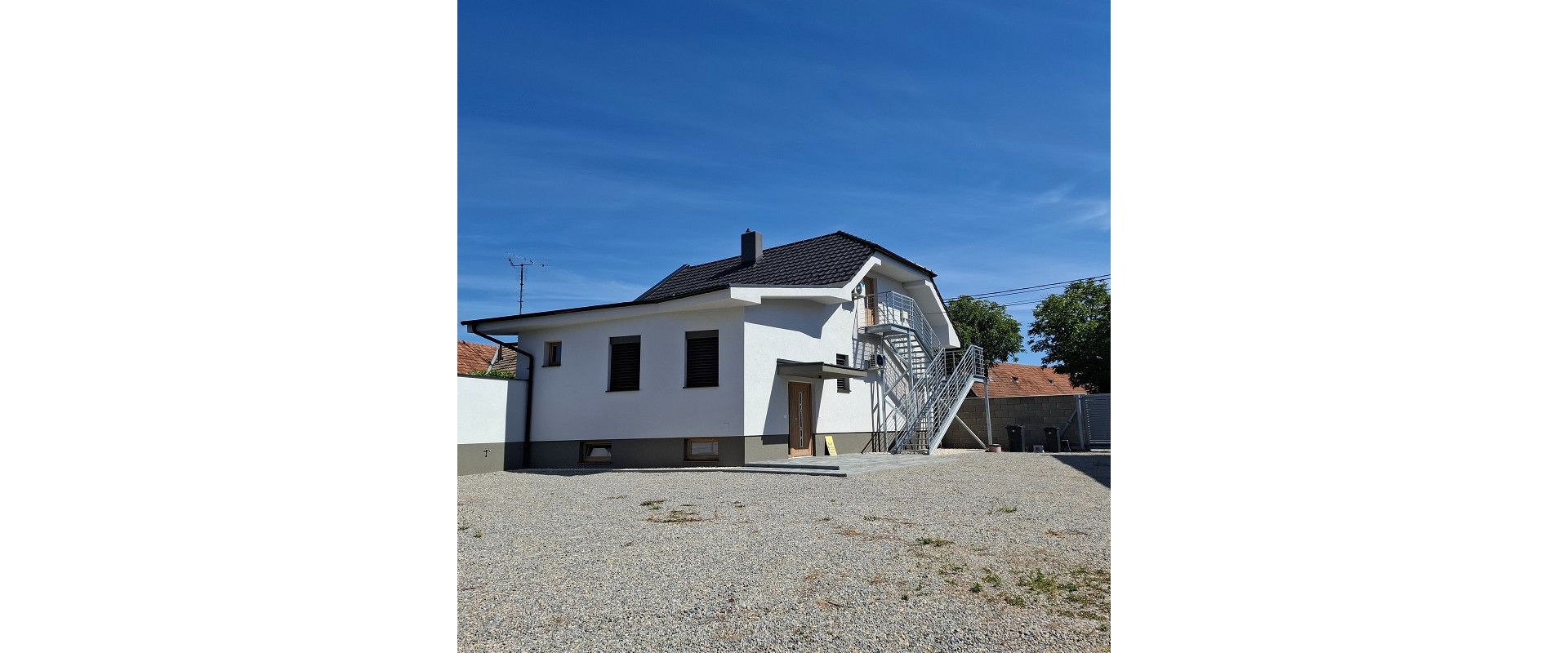 Prenájom zrekonštruovaného 1-izbového bytu