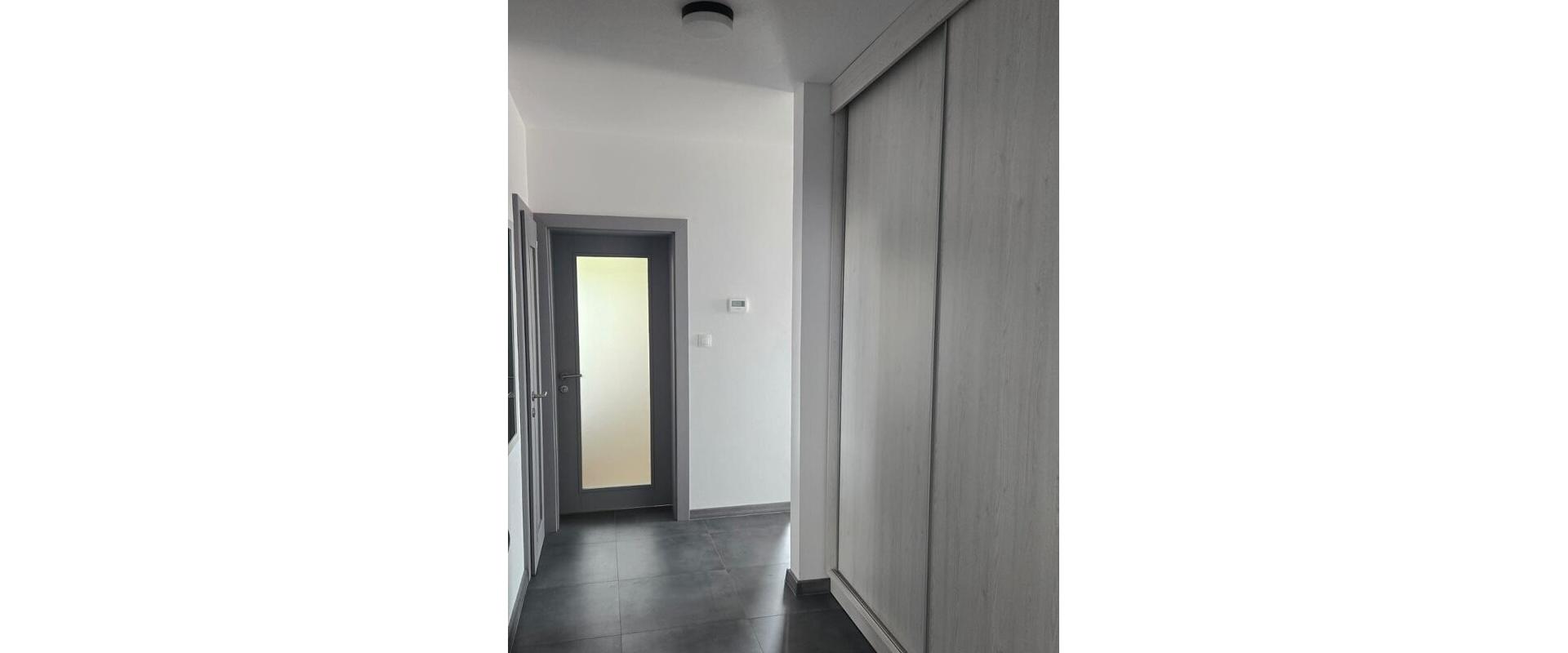 Prenájom 2 izbového bytu - Žitavany