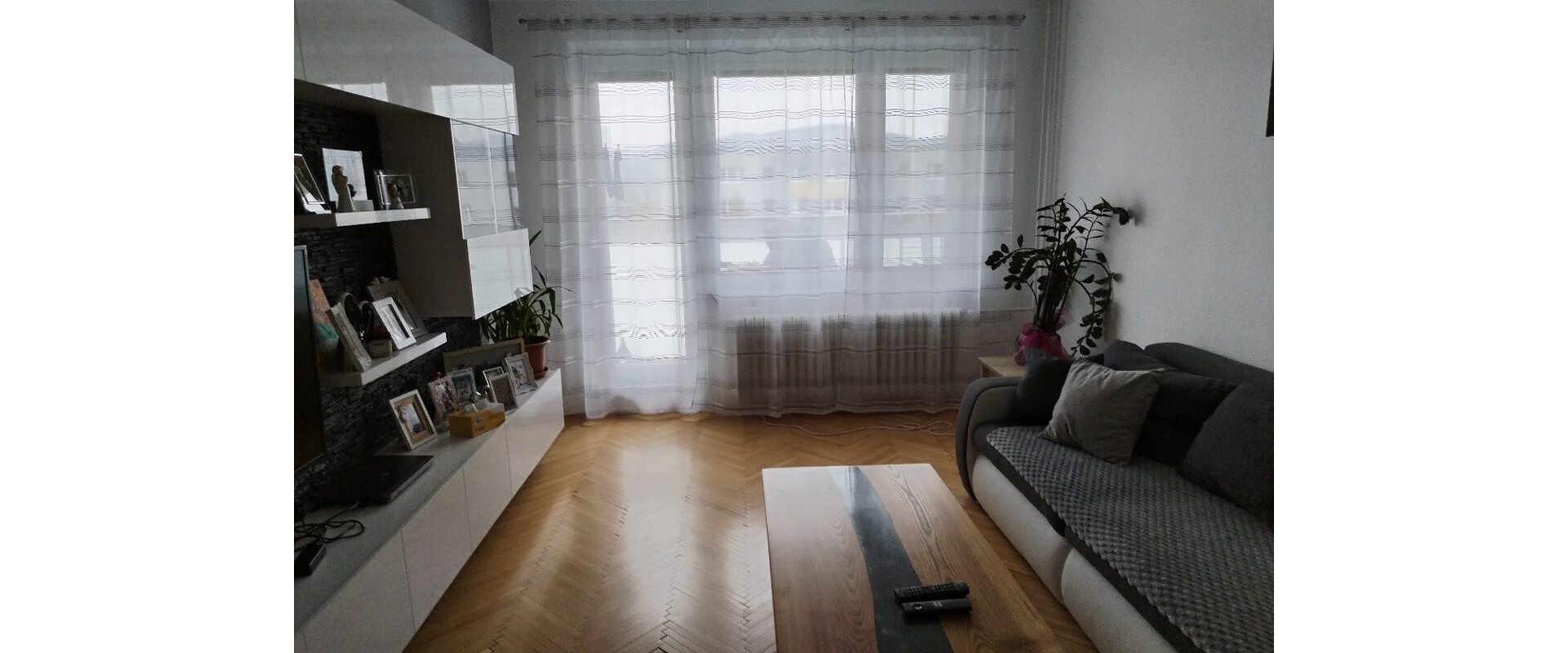 Elegantný 3-izbový byt po rekonštrukcii = Obrancov mieru