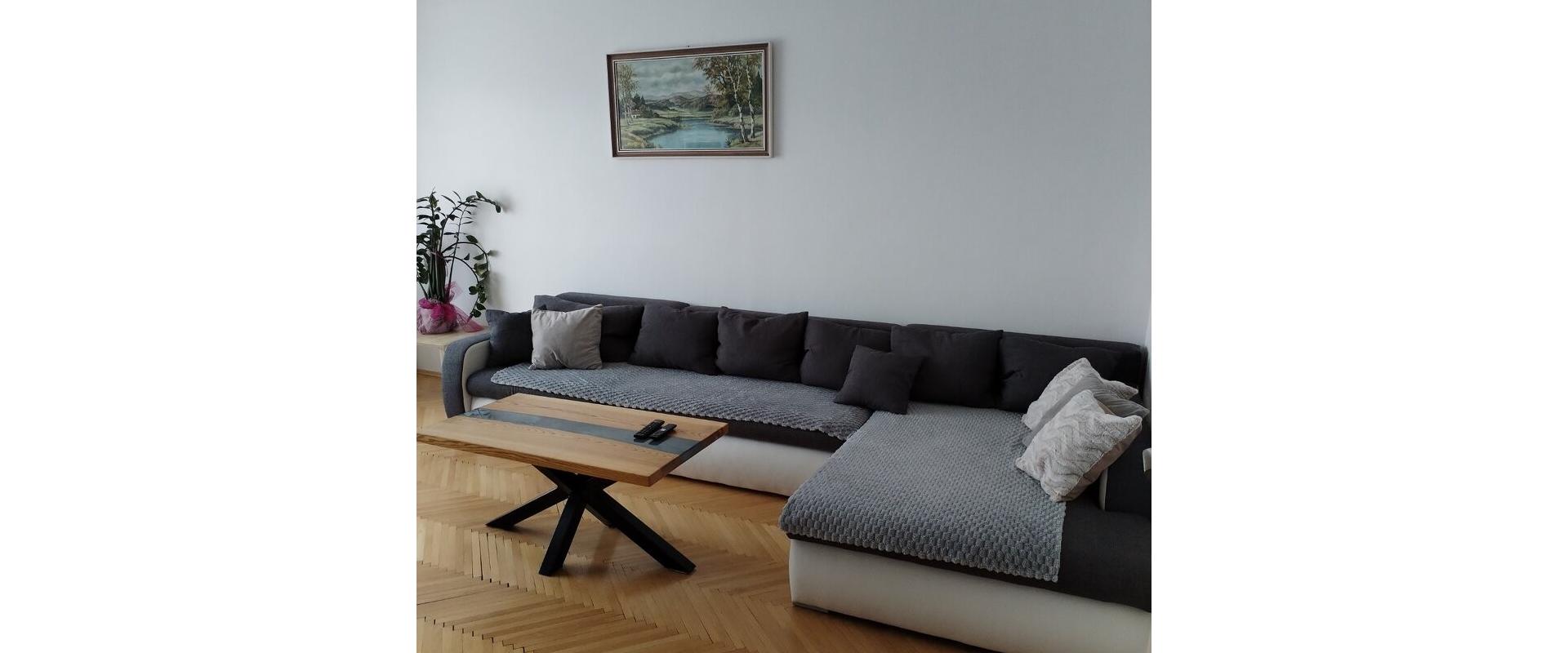 Elegantný 3-izbový byt po rekonštrukcii = Obrancov mieru