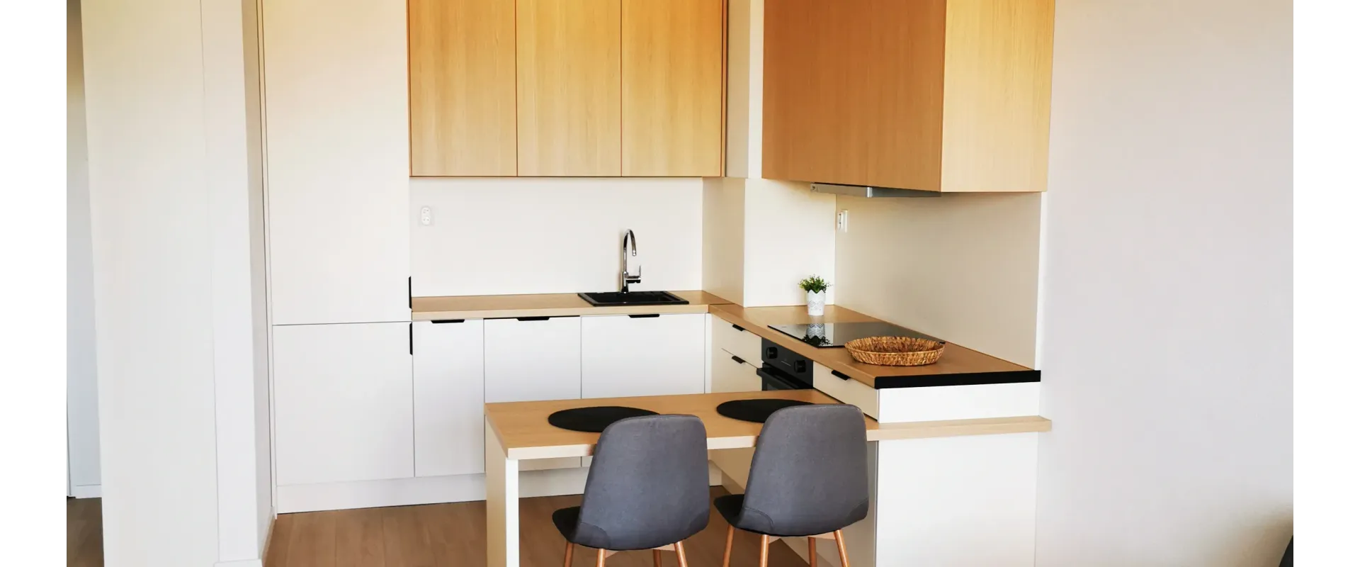 PRENÁJOM: 2-izbový byt – Nitra, Hornostavská