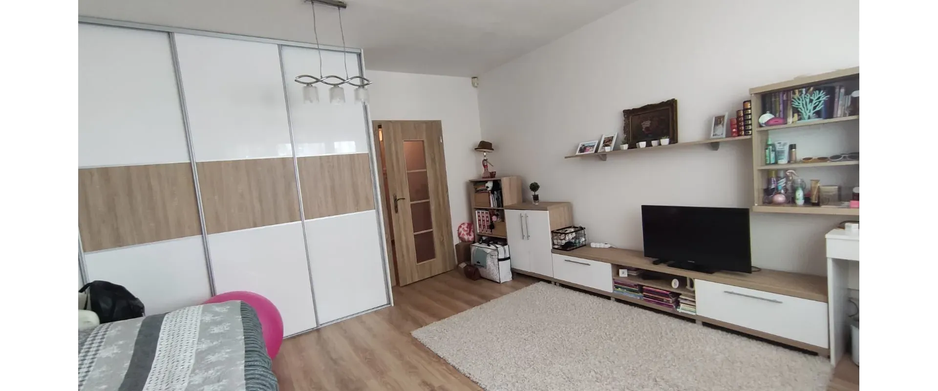 2 Izbový byt v tichej lokalite