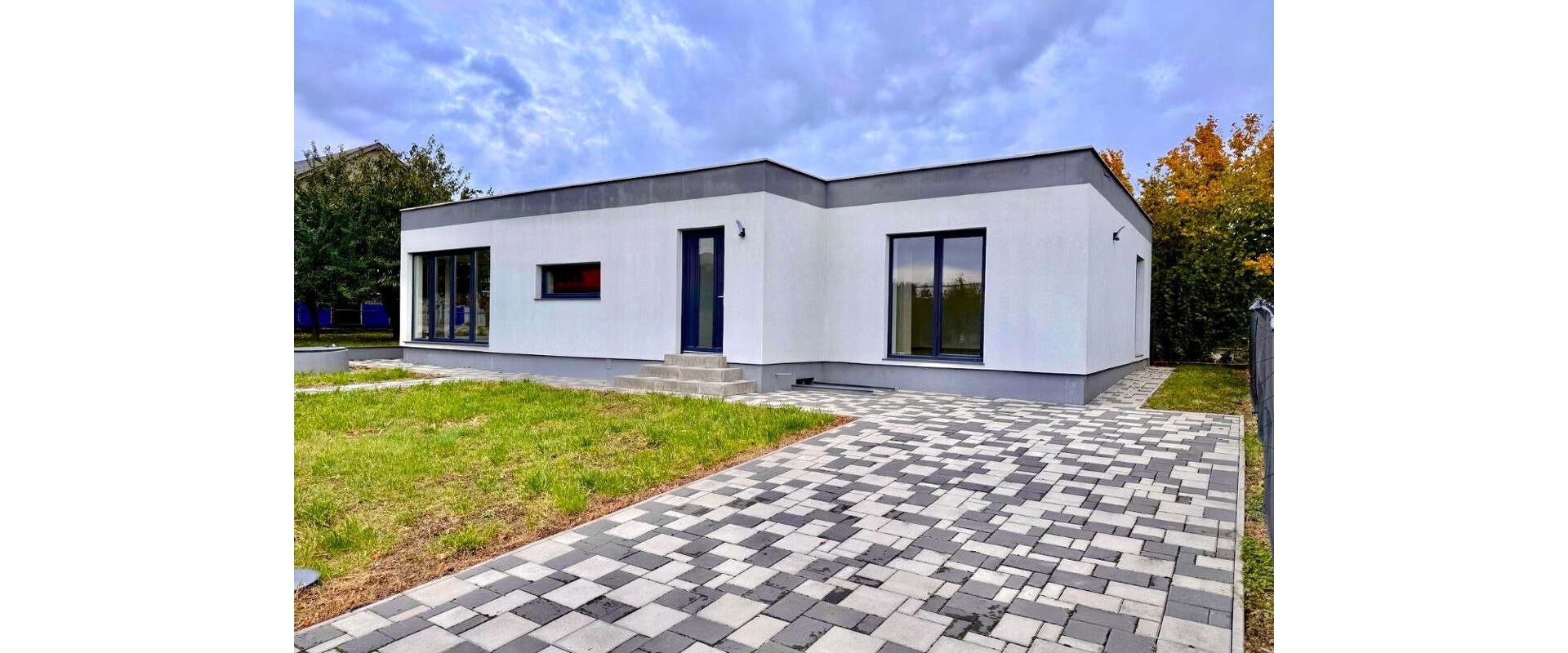 Predám exkluzívny 5 izbový rodinný dom, 148 m2, pozemok 598 m2,Seňa