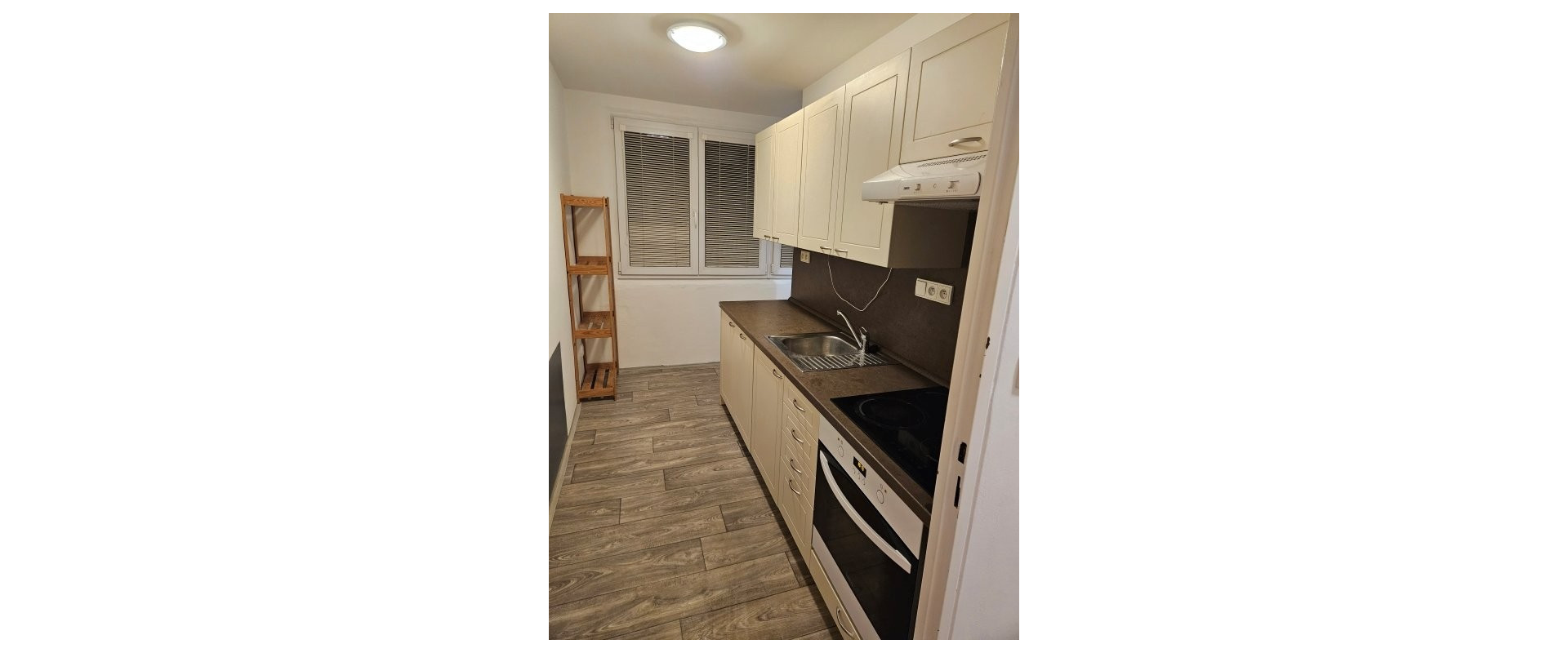 Predám 4 izb. byt, 96 m2, 1 loggia, záhrada, Podhradová-Košice