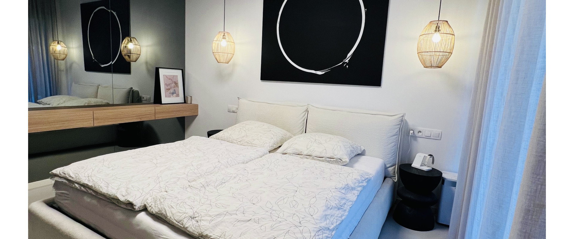 PREDAJ: Prémiový 2-izbový byt + garážové státie + kobka - v blízkosti Mlynských Nív