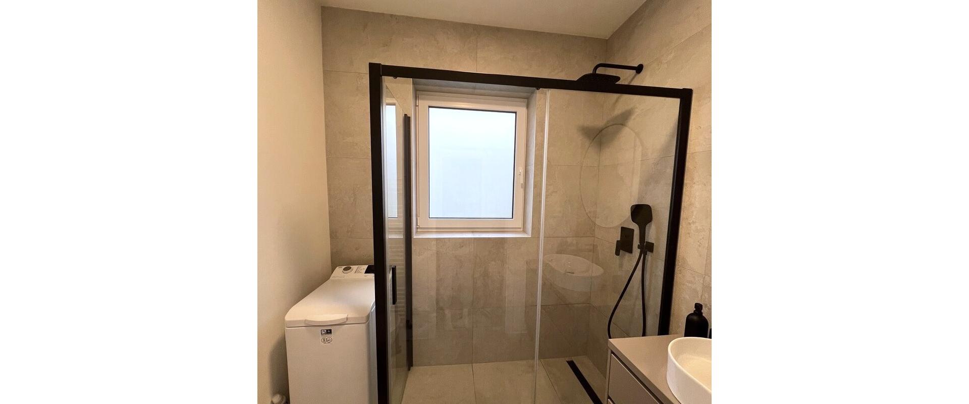 Prenájom krásneho 2-izbového bytu s parkovacím miestom